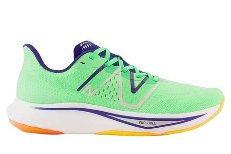 New Balance FuelCell Rebel v3 Review (2022): Lightest Trainer?