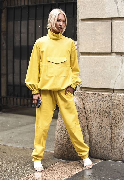 Yellow Fashion: A Street Style Guide to Fall’s Favorite Color | StyleCaster