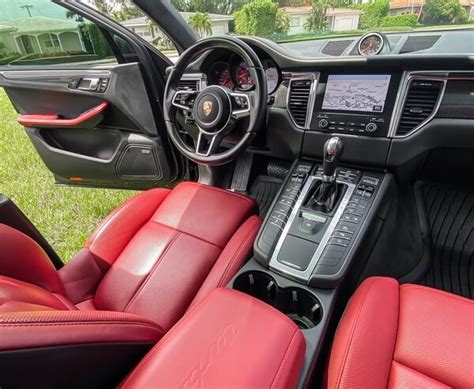 Porsche Macan Black Red Interior | Brokeasshome.com