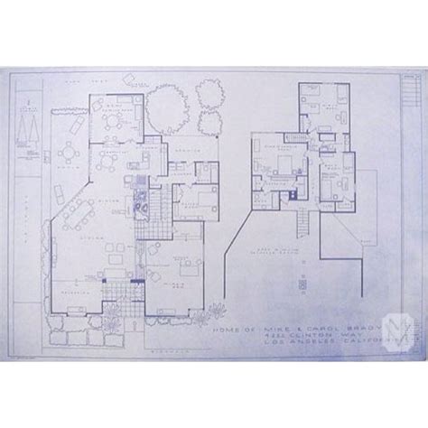 The Brady Bunch floorplan. One of the mysteries of the world finally answered- notice ...