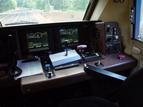 Milepost 154: A Train Blog: Inside an Amtrak GE P42DC Locomotive