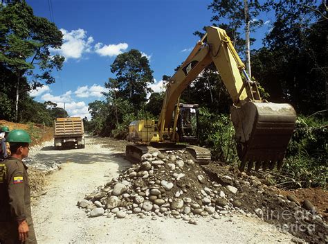 Road Construction Photograph by Dr Morley Read/science Photo Library ...