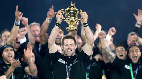 Richie McCaw reveals his surprise contender for Rugby World Cup glory ...