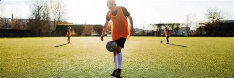 5 Surprising Benefits of Juggling a Soccer Ball – Your Soccer Home