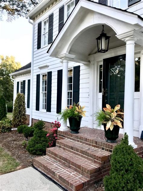 Colonial House Front Porch Ideas