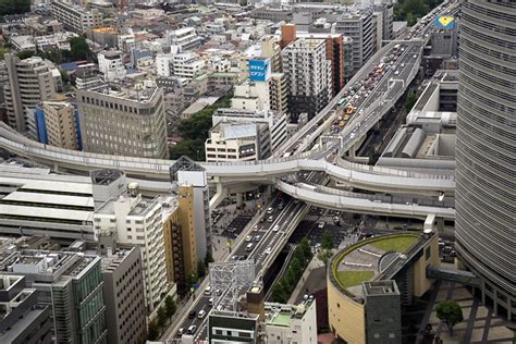 The Skyscrapers of Shinjuku – Tokyo For 91 Days