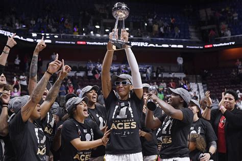 Las Vegas Aces beat Connecticut to win 1st WNBA title; Chelsea Gray ...