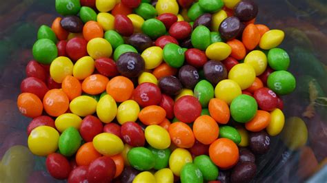 Skittles Ban Heads To Newsom's Desk | NewsRadio 1170 WWVA | Bill Handel