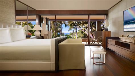 Lanai Resort Suites & Rooms | Oceanfront | Four Seasons Resort Lanai