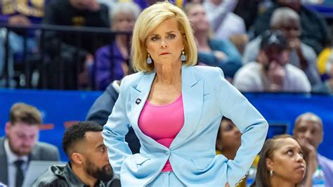 LSU coach Kim Mulkey preempts unreleased report during March Madness ...