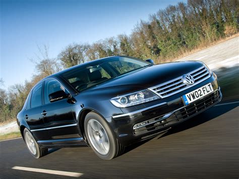 Volkswagen Phaeton Discontinued in the UK Due to Slow Sales - autoevolution