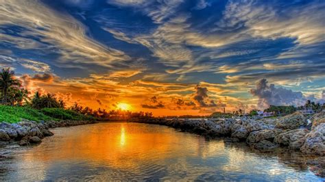 Beautiful Sunset Reflection 1280 x 720 HDTV 720p Wallpaper