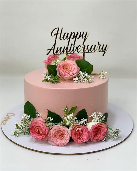 9 Happy Wedding Anniversary Cake Images in White for Pure Elegance in 2022 | Marriage ...