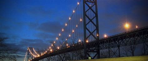 Ambassador Bridge Reopens After Trucker Protests, Auto Industry Losses Near $1 Billion ...