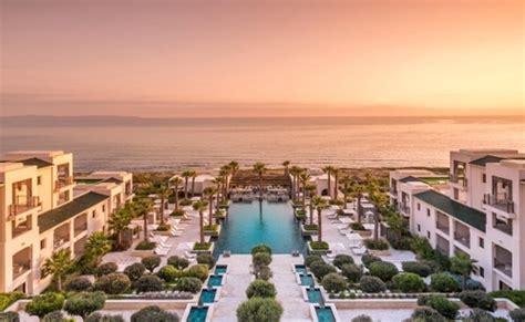 Four Seasons Tunis - Book with free breakfast, hotel credit, VIP status ...