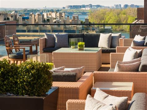 The 8 Best Rooftop Bars in Washington, D.C. | Condé Nast Traveler