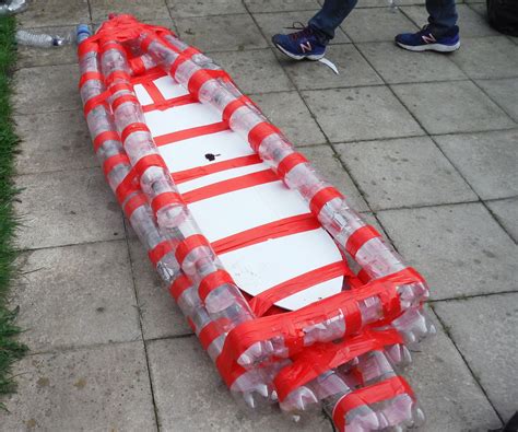 Plastic Bottle Boat : 4 Steps - Instructables