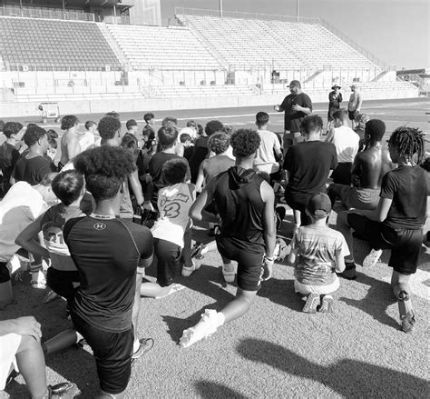 Hutto hosts football and volleyball camps