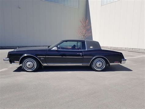 1981 Buick Riviera - Naugatuck River Motors