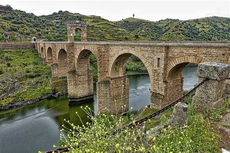 10 Oldest Bridges in the World | Oldest.org