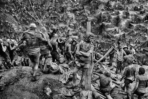 bensozia: Sebastião Salgado, Workers