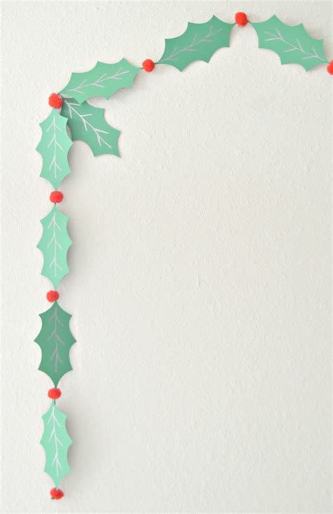 Vikalpah: DIY Holly Garland