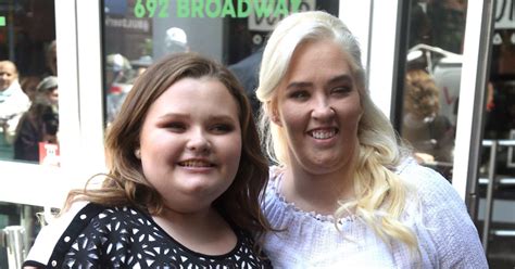 Honey Boo Boo & Mama June Hug For First Time In '5 Or 6' Years