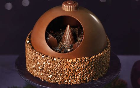 Aldi is selling a chocolate bauble cake just in time for Christmas