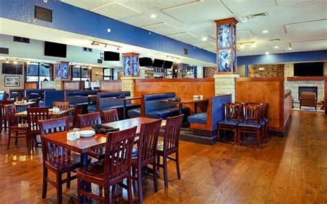 THE 10 BEST Restaurants in Topeka (Updated January 2025)