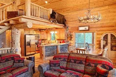 6 Cottage & Cabin Interior Design Ideas (With Pictures) | House Grail