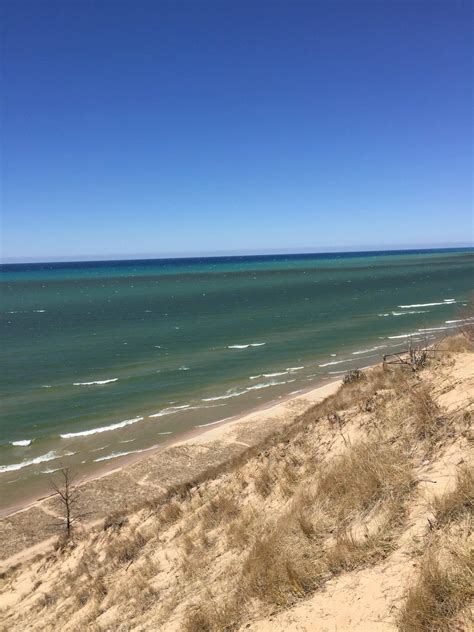 A freshwater beach in Muskegon, MI : pics