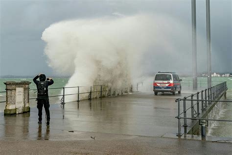 Storm Ciara cause travel chaos across Europe | Prothom Alo