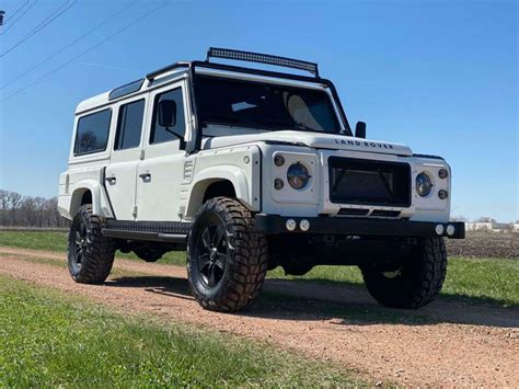 Custom Land Rover Defender 110 V8 Automatic for sale - Land Rover Defender 1985 for sale in ...