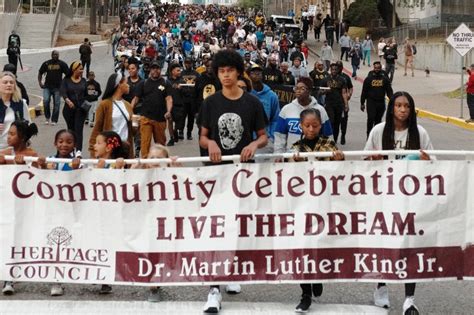 At Austin MLK March, Activists Implore Crowd to Continue Fight for ...