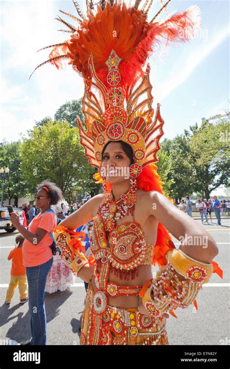 Brazil traditional costume Banque de photographies et d’images à haute ...