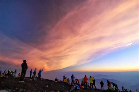 Mt Fuji Sunrise | Sunrise, Fuji, Japan