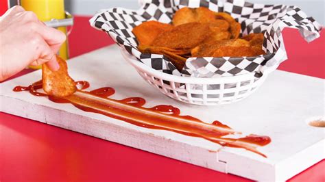 This Homemade Ketchup Chips Recipe Will Sooth Your HomesicknessHelloGiggles