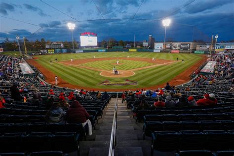 City of Springfield strikes $16M deal to buy Hammons Field, keep Double ...