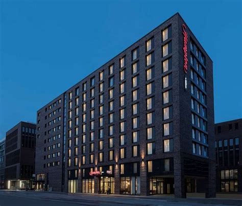 HAMPTON BY HILTON HAMBURG CITY CENTRE - Updated 2022 Prices & Hotel Reviews (Germany)