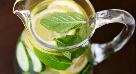 Resep Minuman Detox, Menurunkan Berat Badan dan Melangsingkan Perut ...