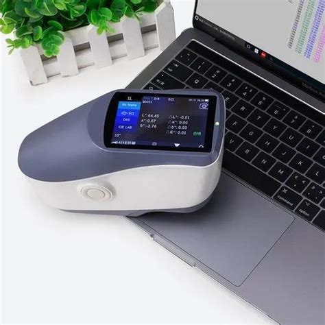 Single Beam Portable Color Matching Spectrophotometer, 400-700 nm at Rs ...