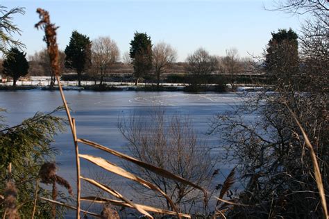 Frozen Lake Free Stock Photo - Public Domain Pictures