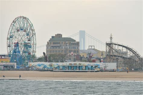 Coney Island Beach & Boardwalk Images : NYC Parks