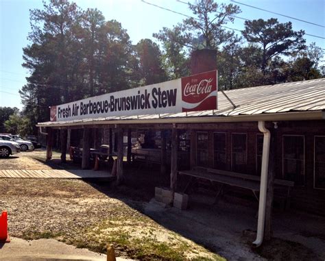 The Georgia Barbecue Hunt: Fresh Air Barbecue (Jackson, GA)