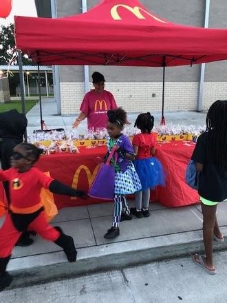 Alice Harte Charter School Trunk or Treat Held in the parking lot of ...