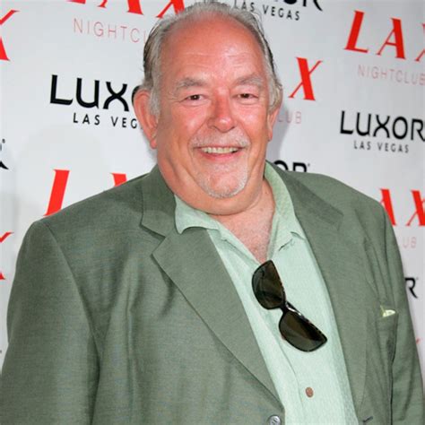 Robin Leach, Lifestyles of the Rich and Famous Host, Dead at 76 - E! Online - AU