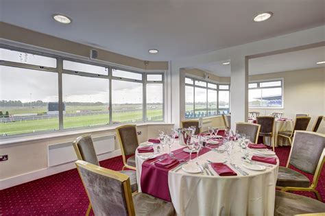 The Royal Box - Kempton Park Racecourse - Event Venue Hire - Tagvenue.com