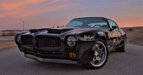 Burt Reynolds’ Smokey And The Bandit 1977 Pontiac Firebird Trans Am Has ...