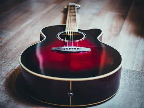 Yamaha APXT2 Acoustic Guitar Review - Beginner Guitar HQ