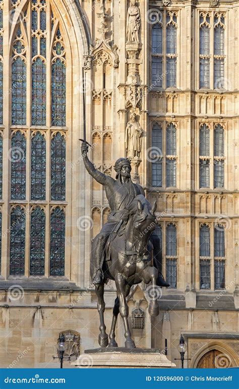 Richard I Statue stock photo. Image of british, leaders - 120596000